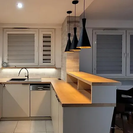 아파트 Apatramenty Promienista